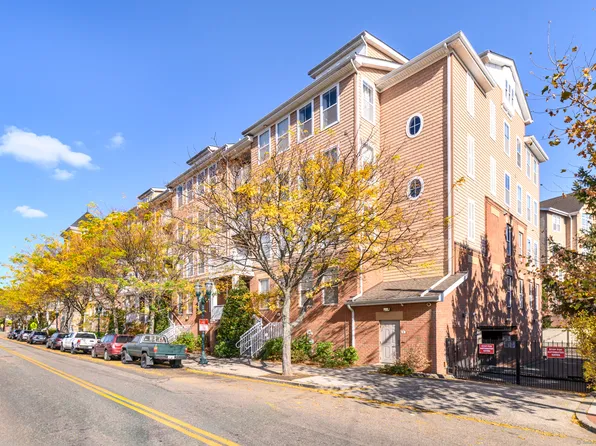 25 Adams Avenue #413, Stamford, CT 06902