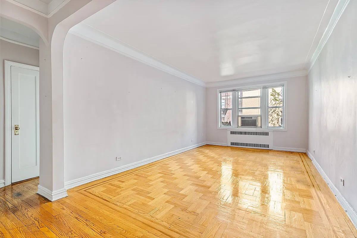 79-01 35th Ave Unit 3H