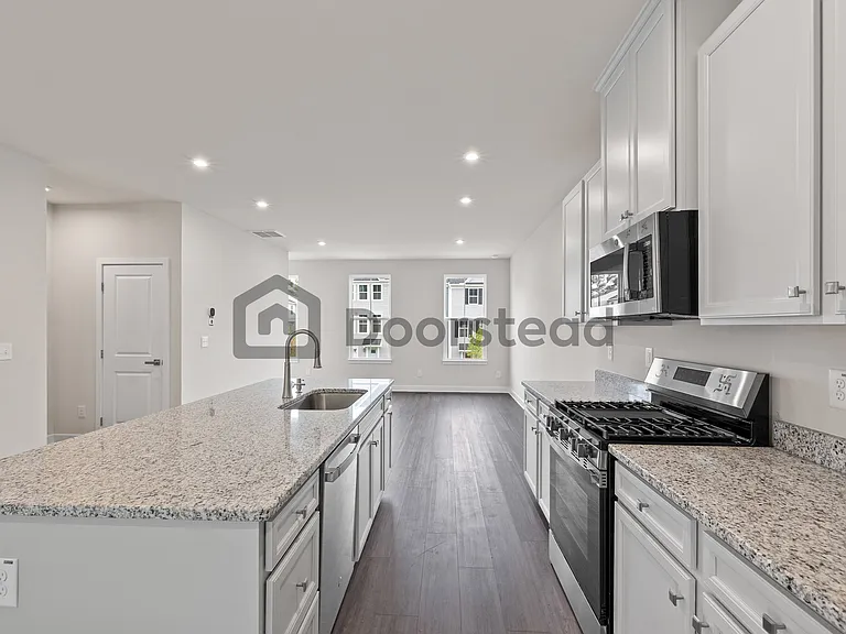 1414 Chowan Ave — Photo 10
