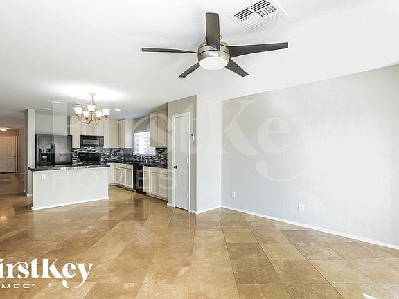 5th image of 15443 W Cortez St