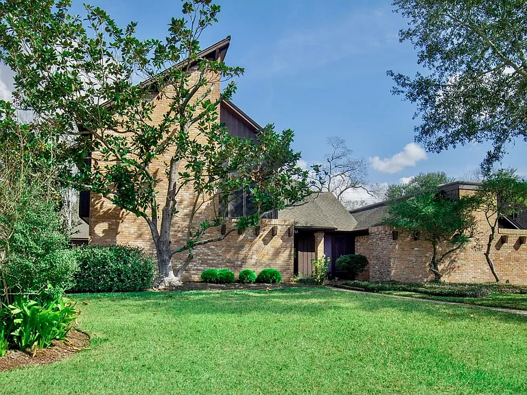 3903 Kiamesha Dr — Photo 35