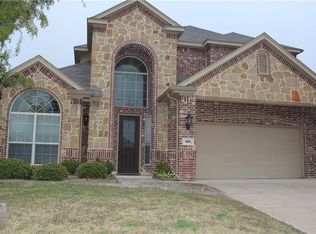 809 Peach Ln, Burleson, TX 76028
