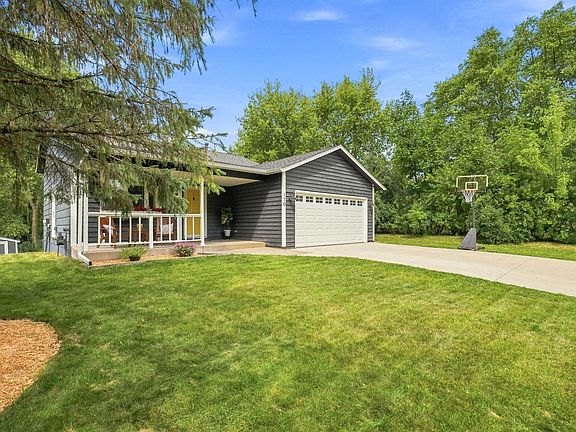 2nd image of 170 Meadow Dr