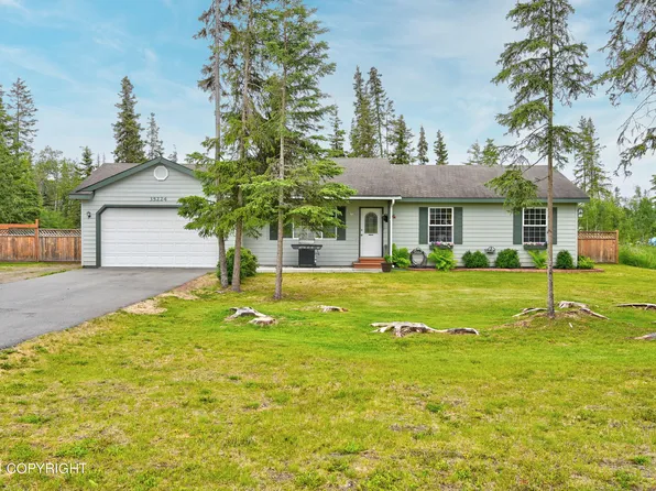35224 W Brook Dr, Soldotna, AK 99669