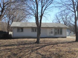 4715 NE 27th Ct, Des Moines, IA 50317