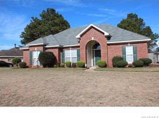 5801 Valley Brook Ln, Montgomery, AL 36117