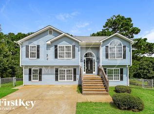 1555 Wynfield Dr, Auburn, GA 30011