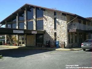 1st image of 1228 S Main St