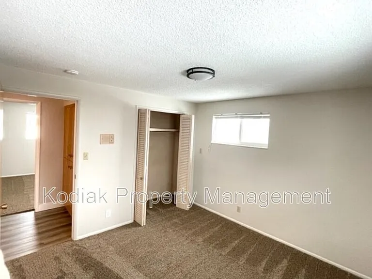 4099 S Madison Ave — Photo 15