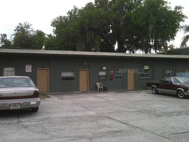 2nd image of 2223 Jungle St