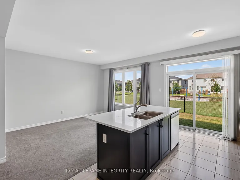 129 Umbra Pl — Photo 10