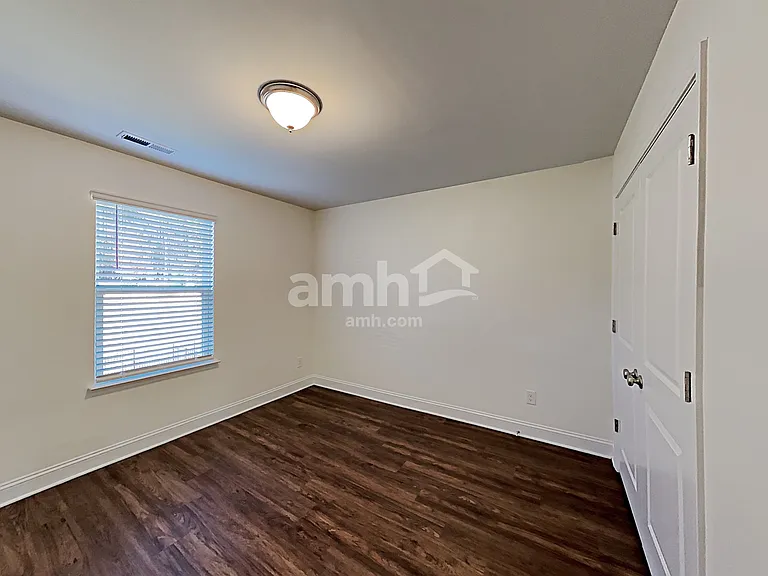 1130 Bentley Park Dr — Photo 23