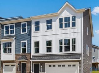 8716 Whitman Dr, Chesterfield, VA 23832