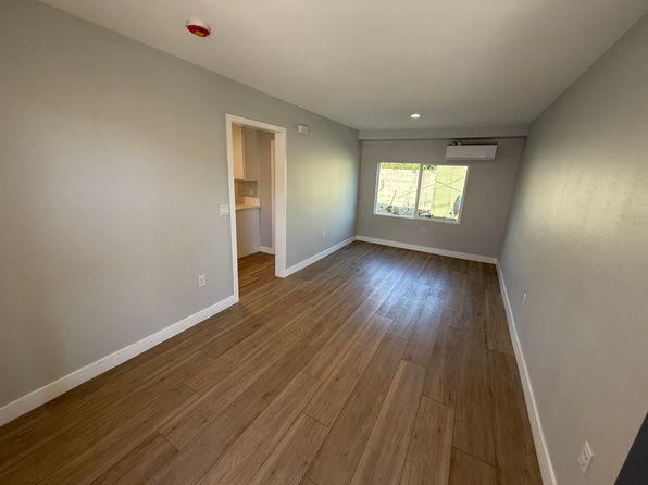 450 N Indiana St #450