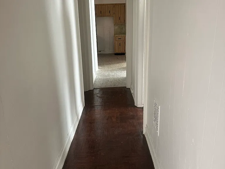 142 Randolph Ave #1 — Photo 6