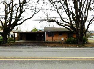 3938 Carnes Rd, Roseburg, OR 97471