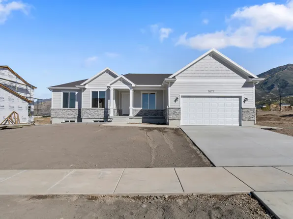 660 S 50 E, Hyde Park, UT 84341