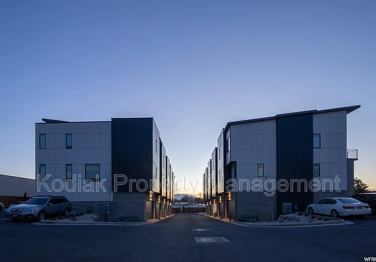 1541 E Talo Ct — Photo 47