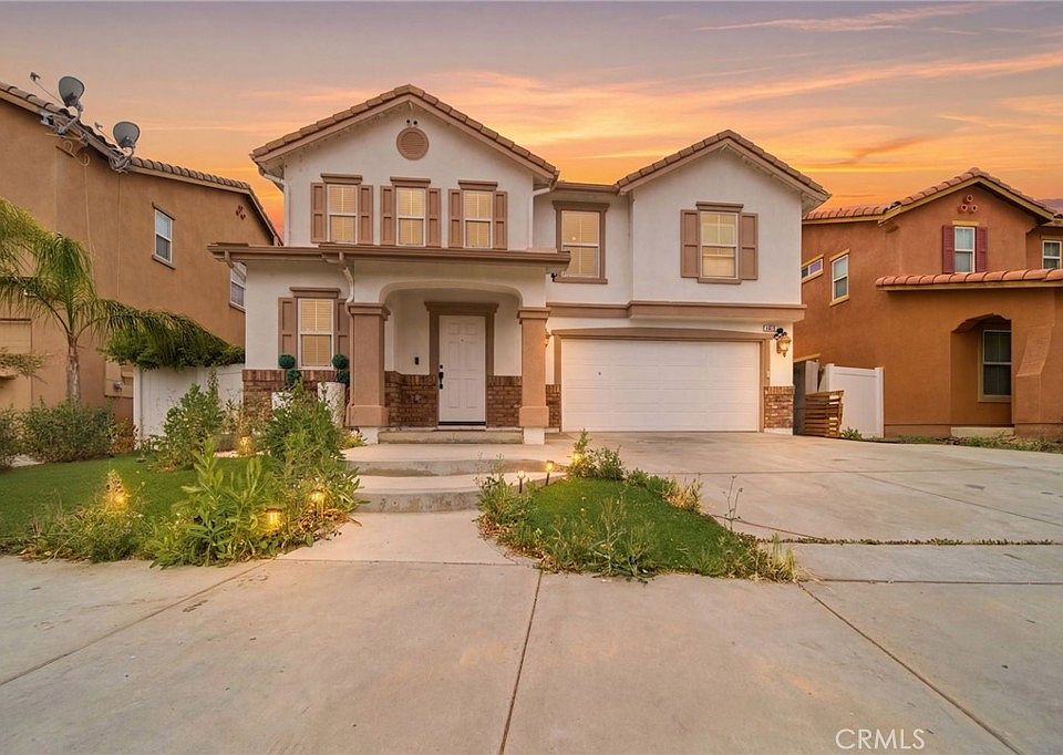 1st image of 3824 Akina Ave