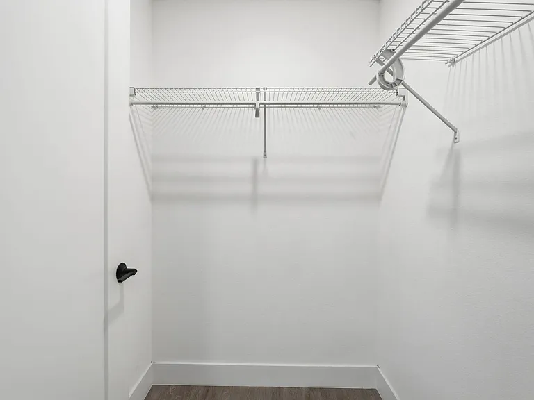 Cierra Apartments — Photo 6