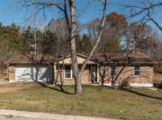 109 Hickory Hill Dr, Eureka, MO