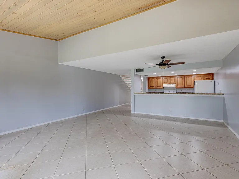 227 Old Meadow Way — Photo 15