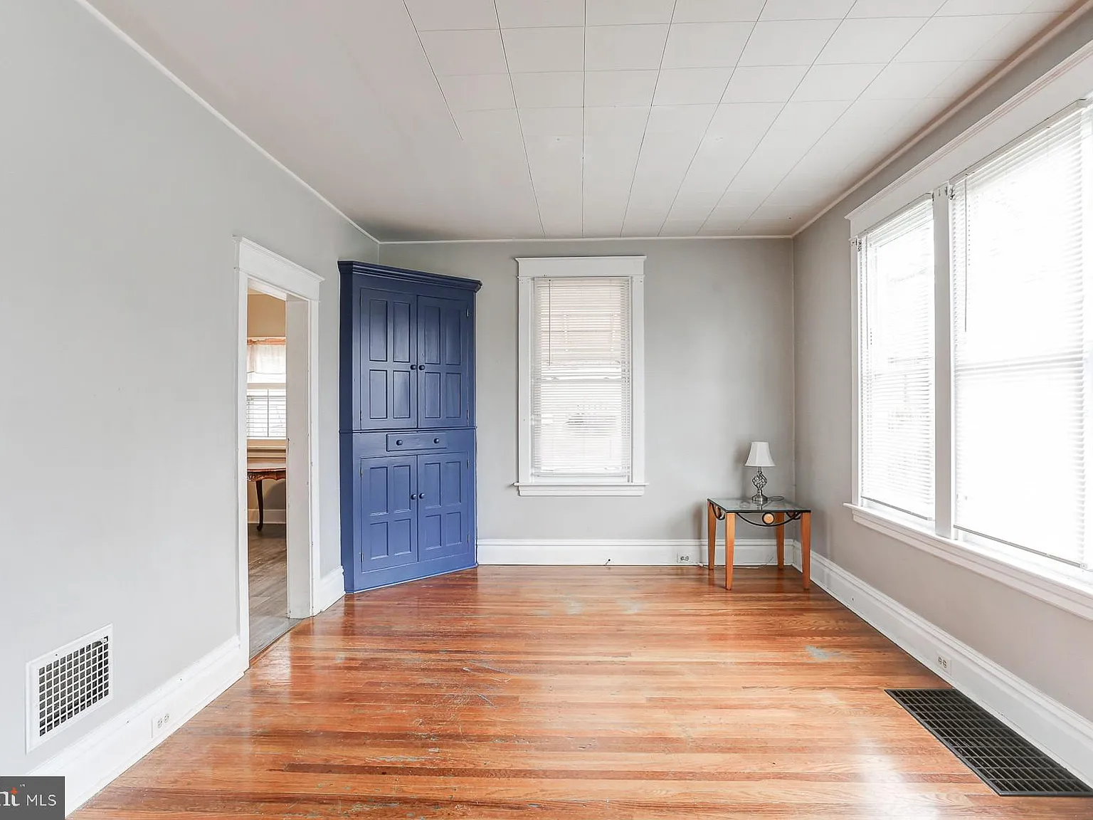 2 bed, 1298 sqft, $1,695 — Photo 2