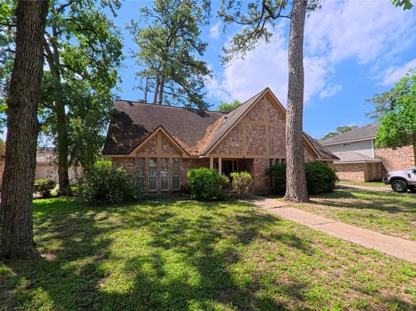 5727 Pebble Springs Dr, Houston, TX 77066