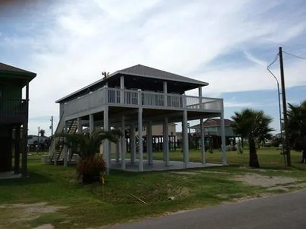 871 Surfview, Crystal Beach, TX 77650