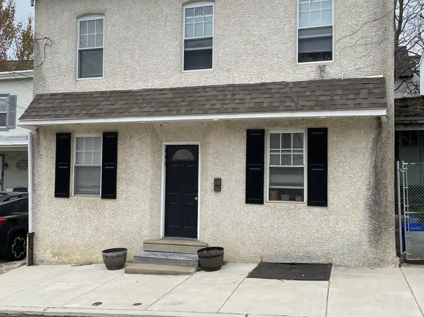 446 Krams Ave, Philadelphia, PA 19128