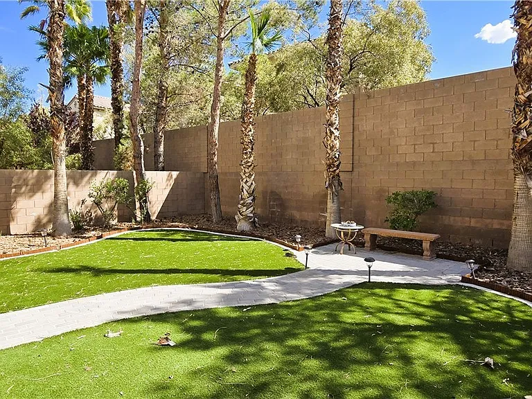 141 Sandy Bunker Ln — Photo 11
