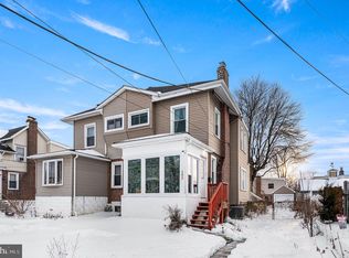 102 Rambler Rd, Glenolden, PA 19036