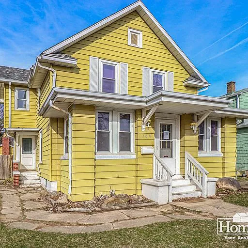 709 S 25th St — Photo 1
