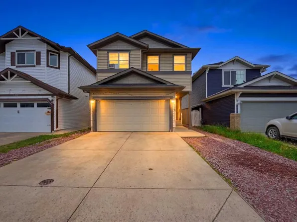 140 N Tarawood Grv NE, Calgary, AB T3J 5A7