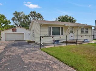 6634 N Kerman St, Wichita, KS 67219