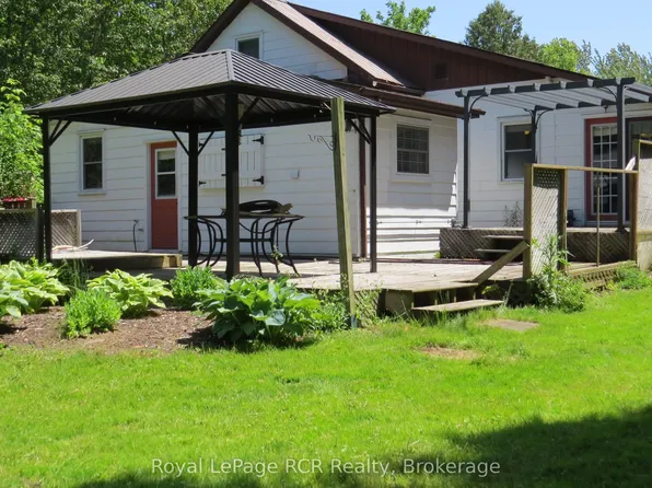 164 Edward St, Saugeen Shores, ON N0H 2L0