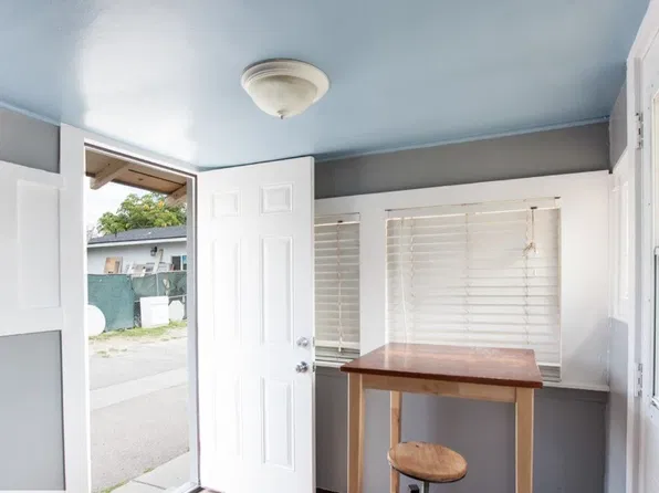 535 W La Habra Blvd, La Habra, CA 90631