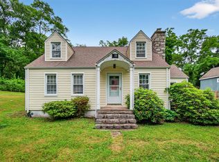 5776 Albany Post Rd, Cortlandt Manor, NY 10567