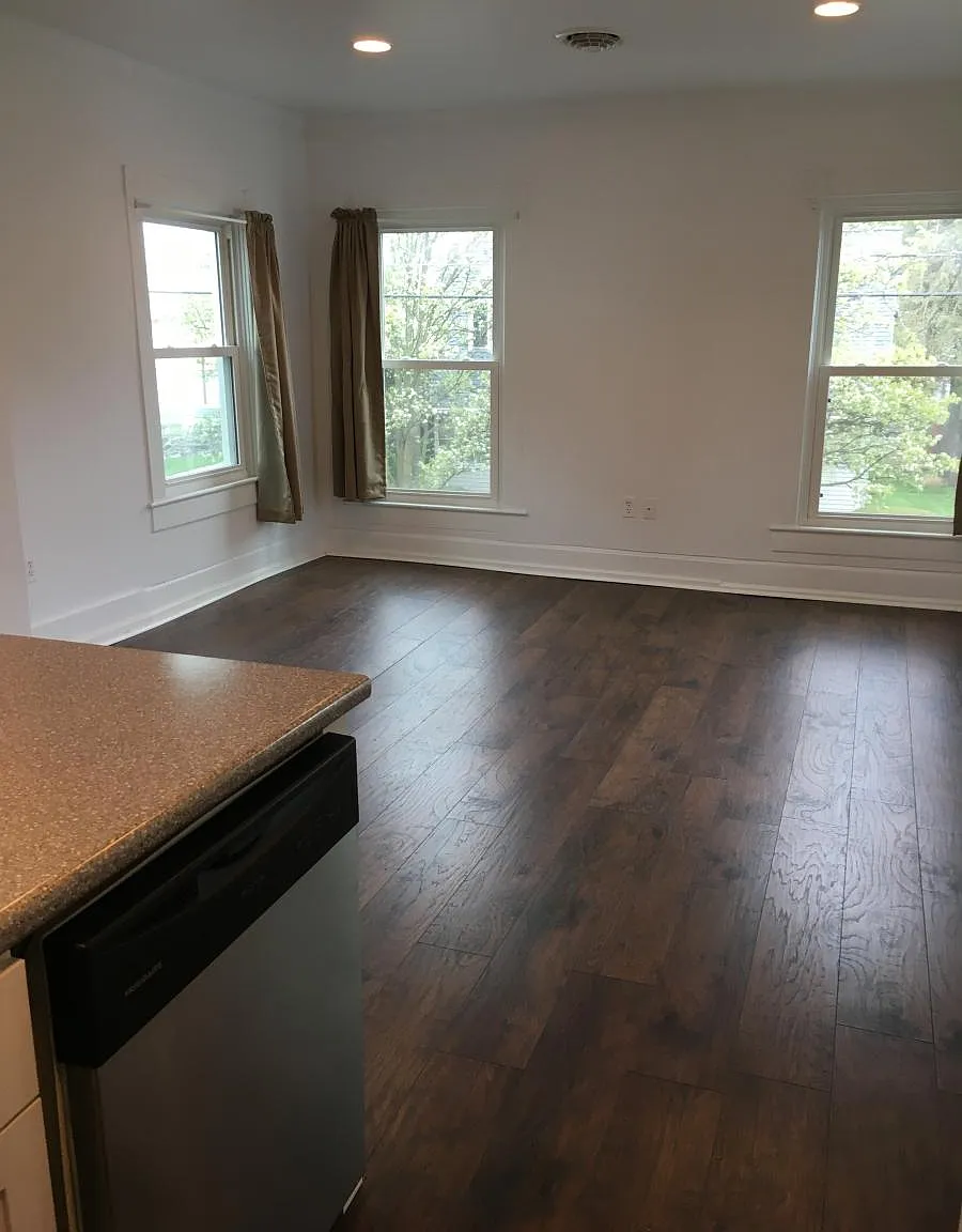 1 bed, $800 — Photo 2