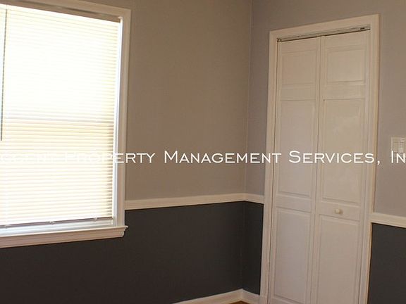 4th image of 2413 E 17th Pl