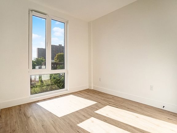 5th image of 2171 Bergen St #3F