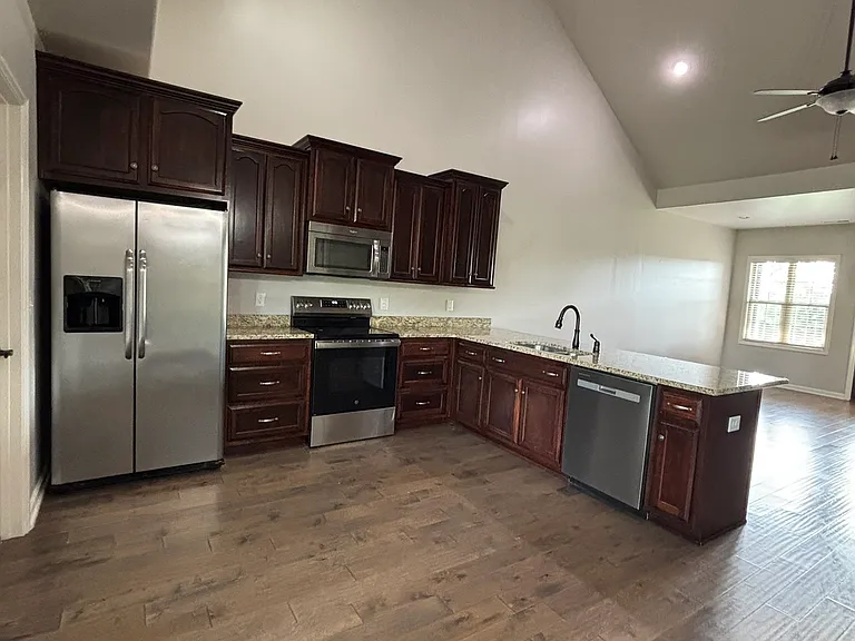 338 Big Station Camp Blvd #A — Photo 7