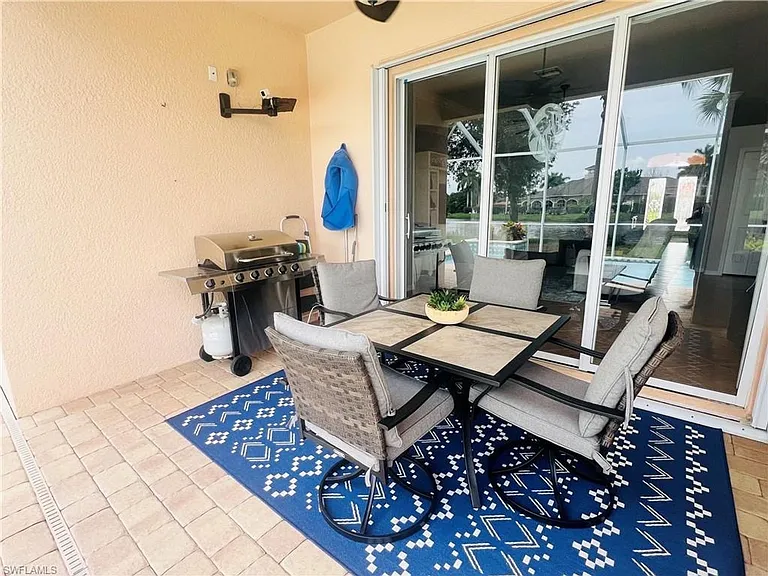 14265 Manchester Dr — Photo 23