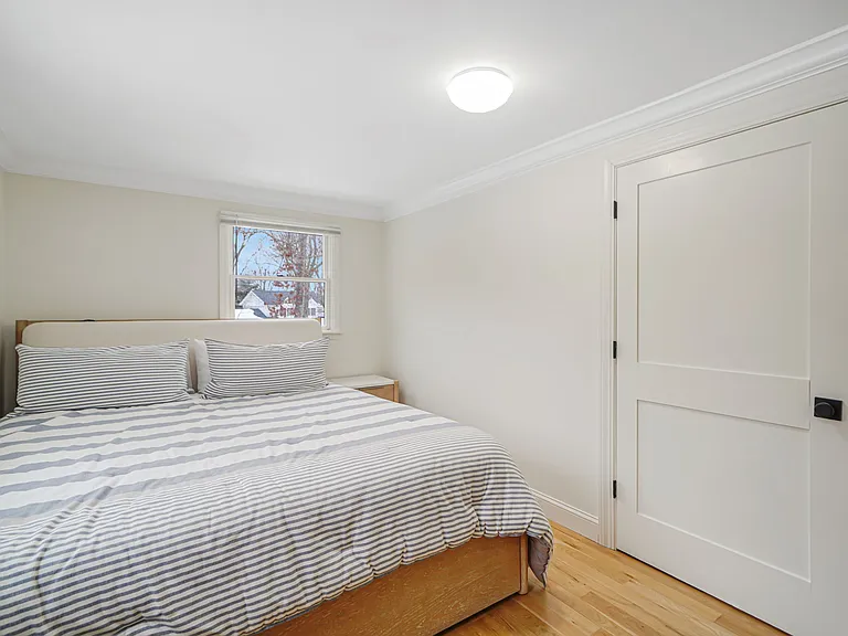 19 Pine Tree Ln — Photo 14