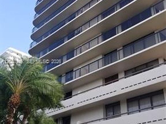 2nd image of 19667 Turnberry Way #Cu-12b