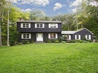 30 Glenwood Rd, Weston, CT 06883