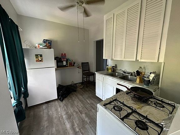 3rd image of 7918 Force Ave