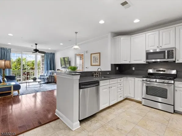461 Victoria Drive, Bridgewater Twp., NJ 08807