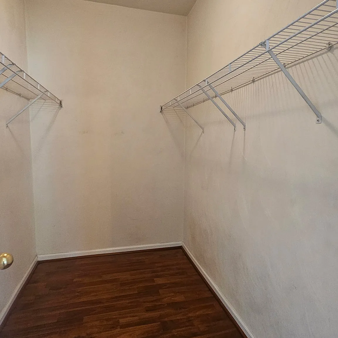 332 Summerville Court - 1 — Photo 4