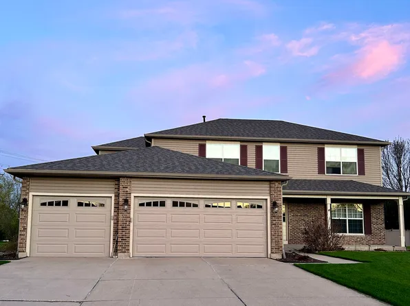 (undisclosed Address), McHenry, IL 60051